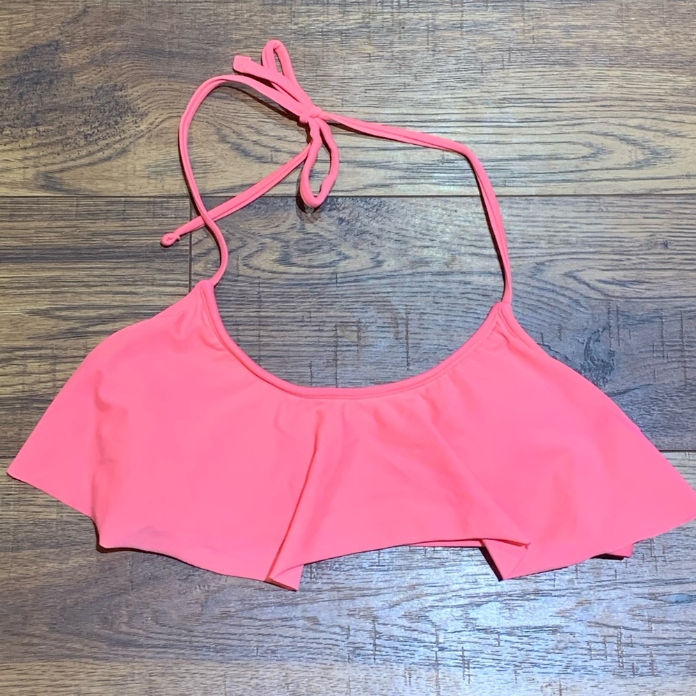 Forever 21 Flowy Bikini Top Size Small